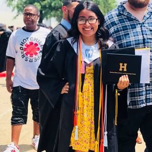 Meet your Posher, Noemi